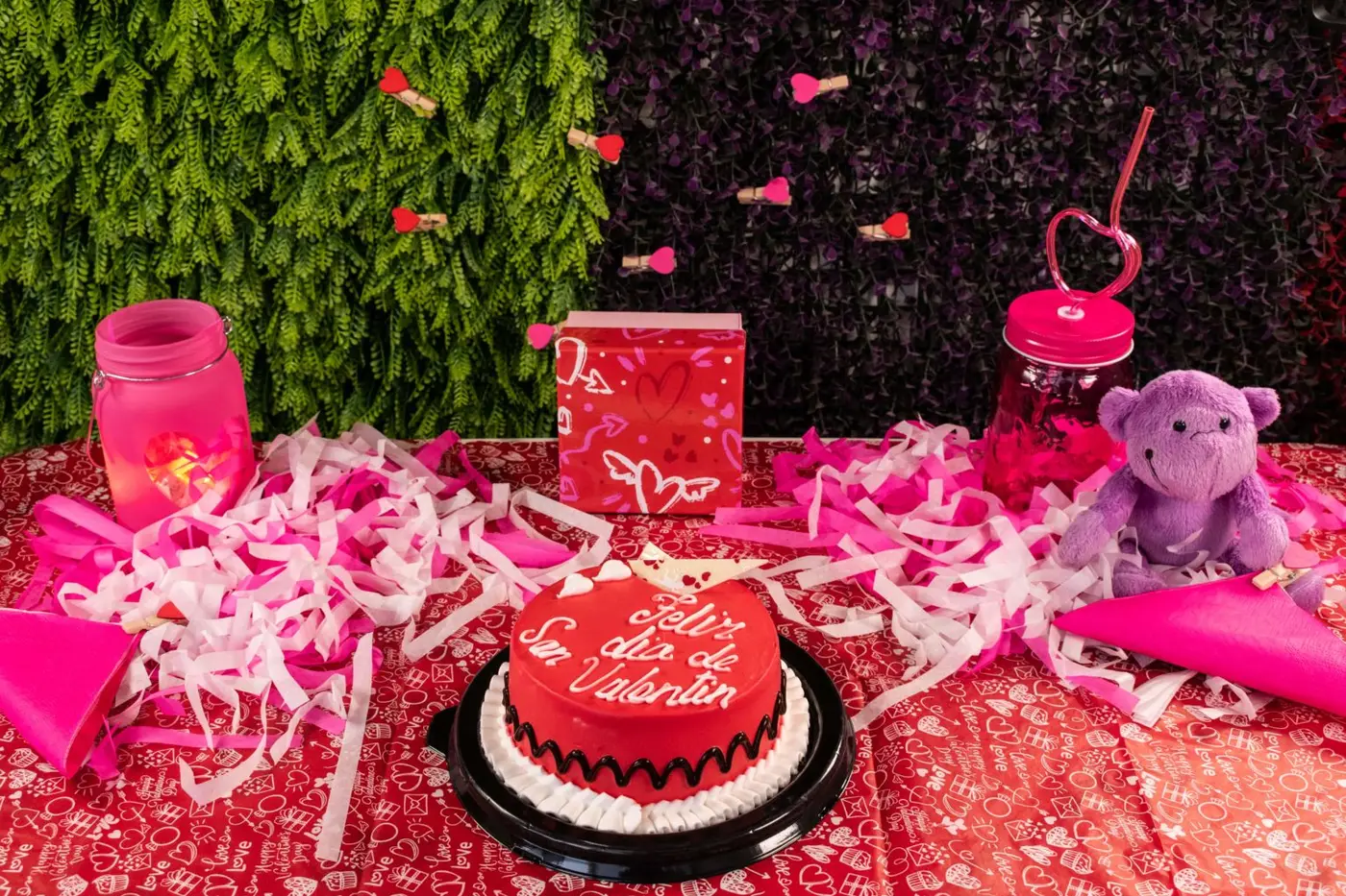 Vitrina de pasteles de Pasteles Toluca
